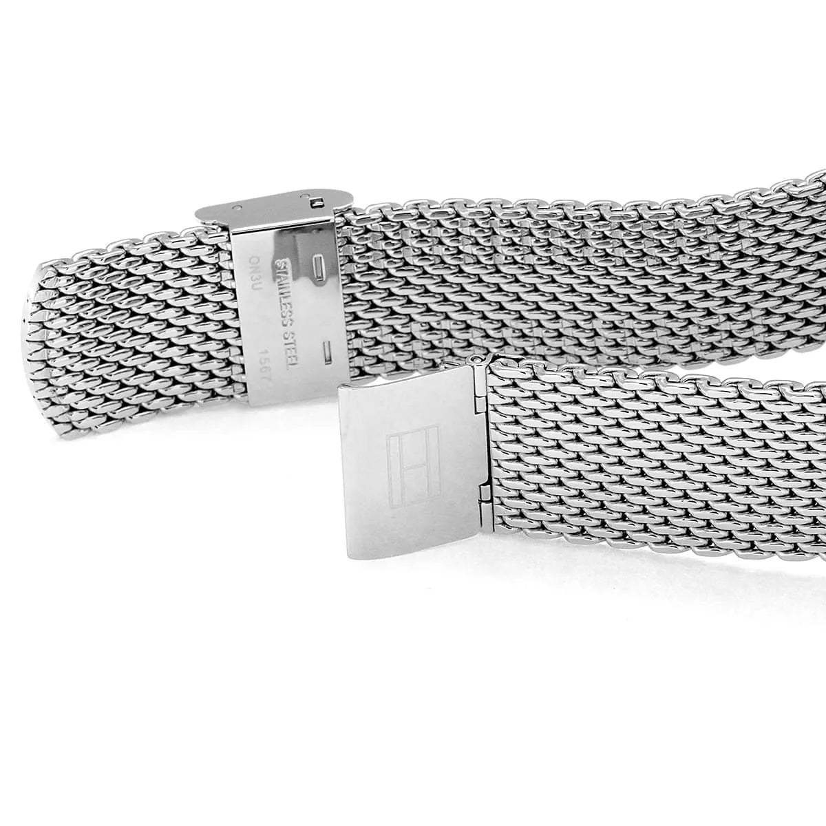Silver mesh strap and fold-over clasp detail on Tommy Hilfiger 1791596