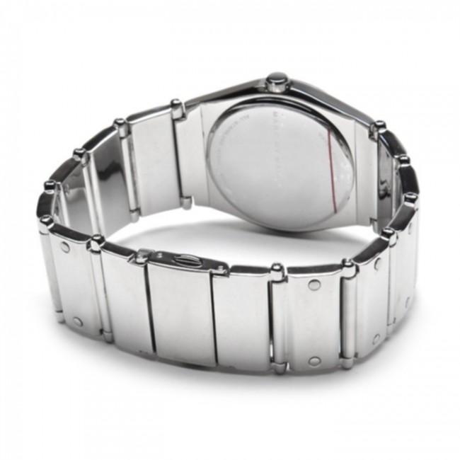 Marc by Marc Jacobs MBM8518 women's watch side view showing case depth and profile