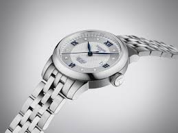 Tissot Le Locle ladies watch side profile showing case thickness and steel bracelet