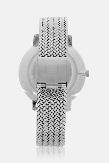 Steel mesh bracelet detail of Tommy Hilfiger slim women's watch