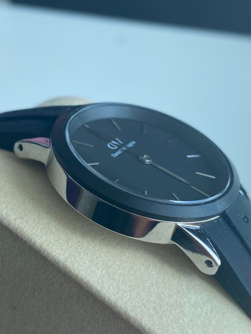 Daniel Wellington Iconic Motion Black Watch