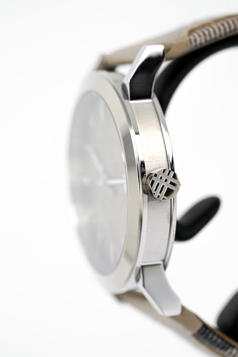 Burberry Women’s Swiss Made Leather Strap Beige Dial  Women's Watch BU9021 - The Watches Men & CO #3