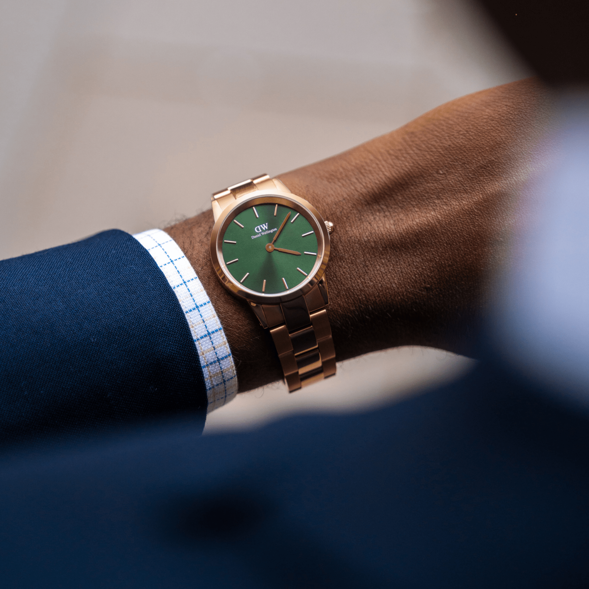 Daniel Wellington Iconic Link emerald green dial watch worn on wrist