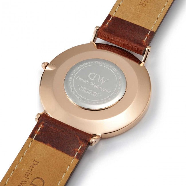 Daniel Wellington St Mawes brown genuine leather strap with rose gold buckle detail