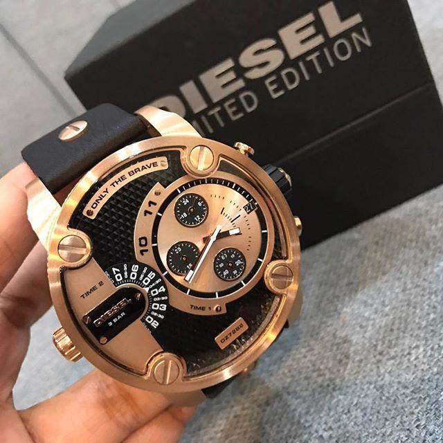 Diesel Big Boss DZ7282 rose gold watch on wrist with box