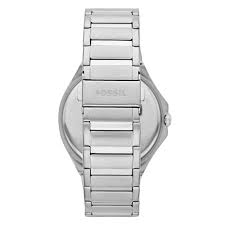 Fossil BQ2751 watch case back and stainless steel bracelet, rear view