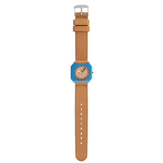 Brown leather strap with metal buckle and adjustment holes on Fossil ES3536