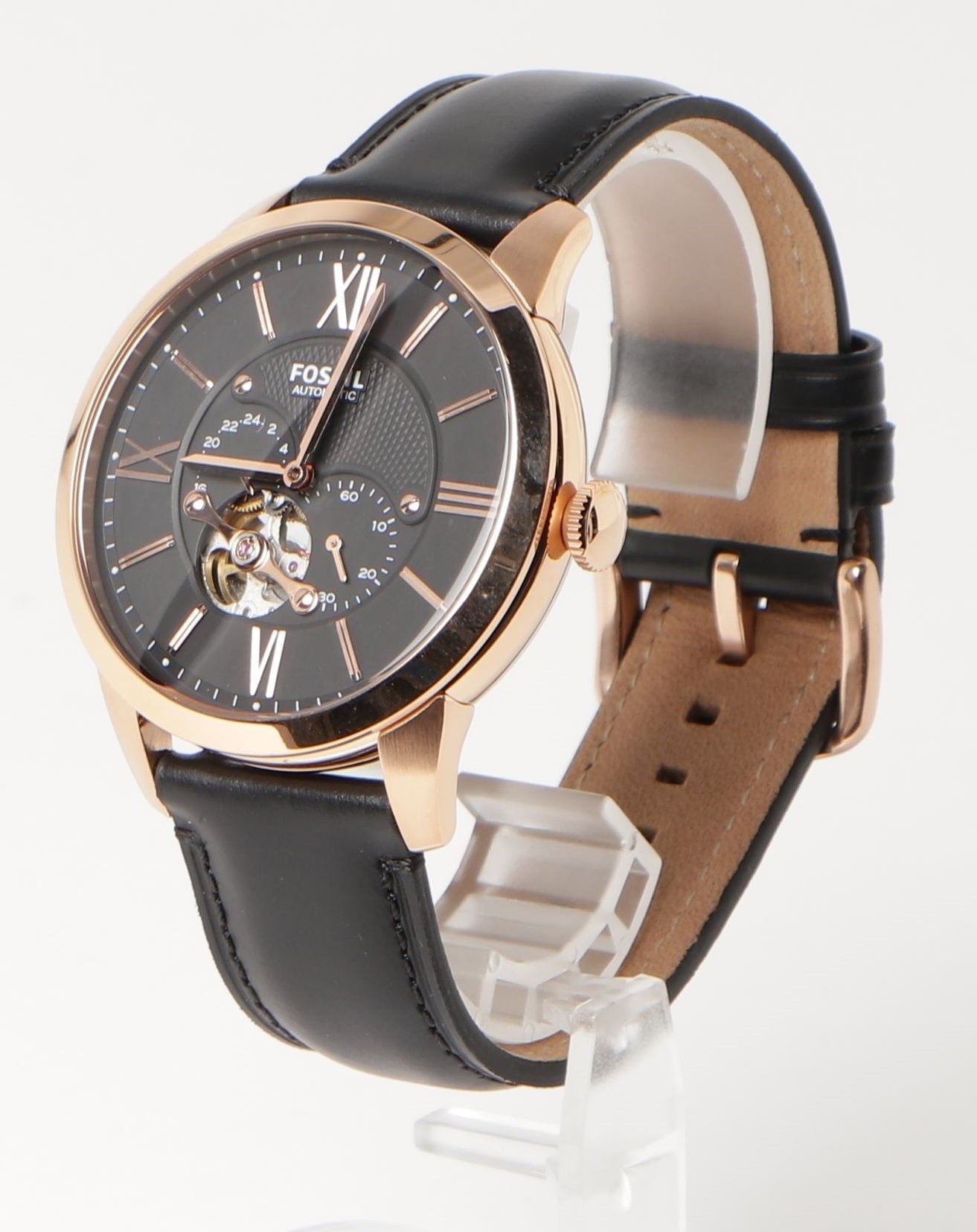 Fossil Townsman watch at angle showing black leather strap and rose gold case