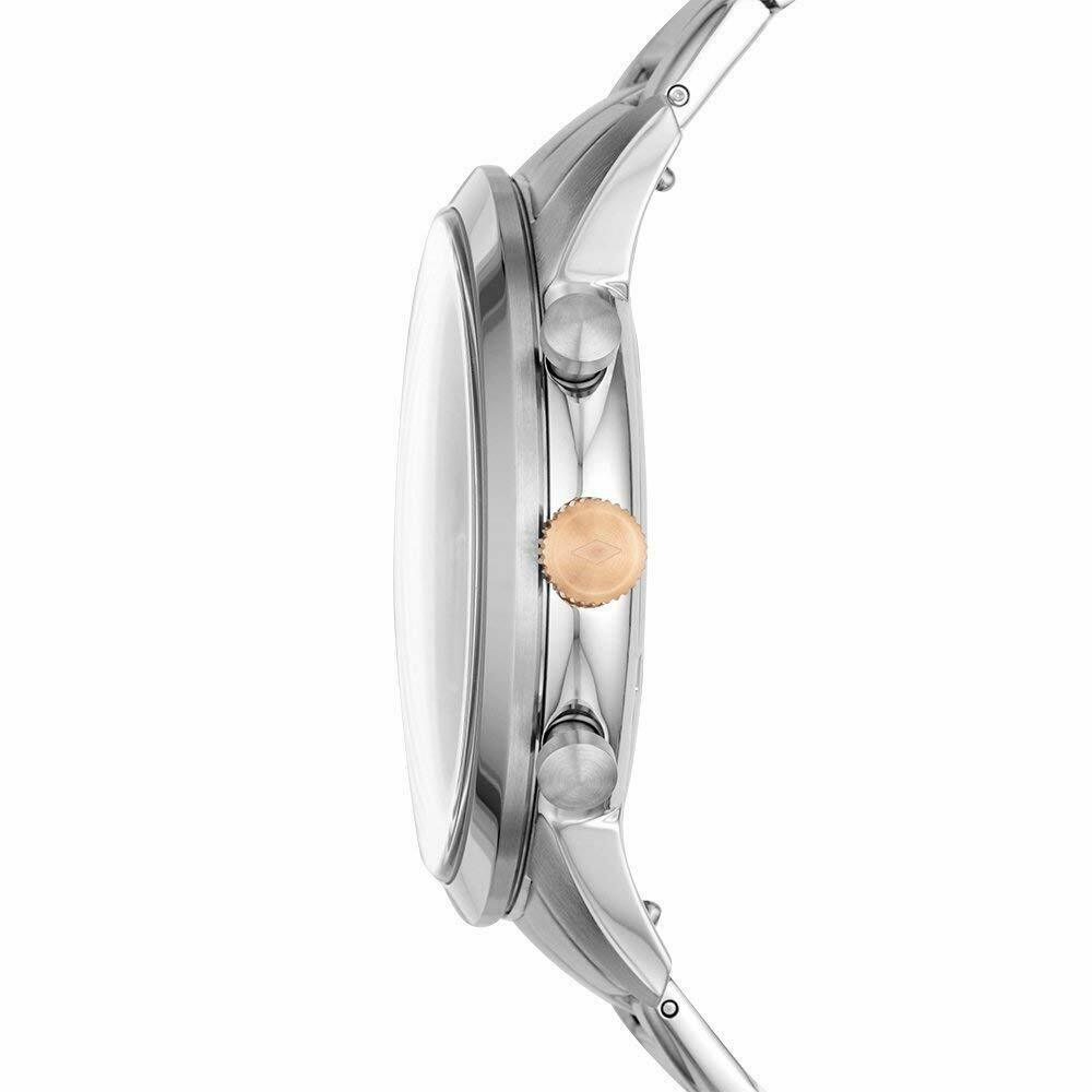 Side profile of Fossil Townsman silver stainless steel watch showing case thickness and bracelet