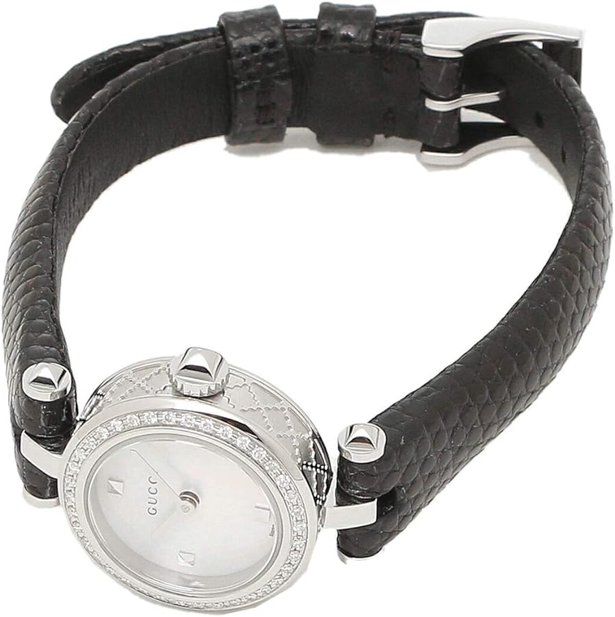 Gucci Diamantissima black quilted leather strap with stainless steel buckle and pyramid studs