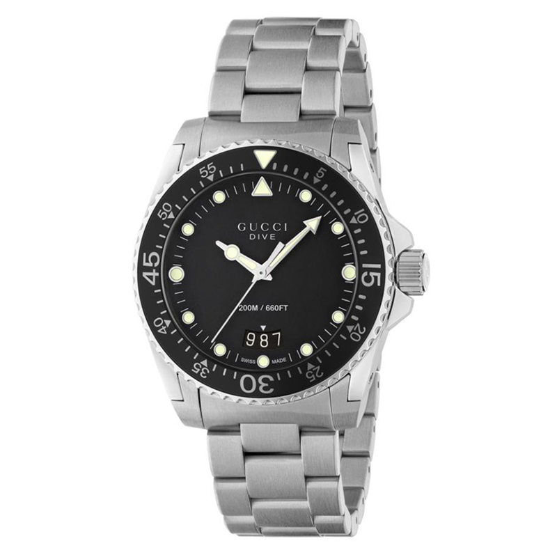 Gucci Dive quartz watch with black dial, rotating bezel, white hands and indices, stainless steel bracelet