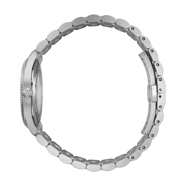 Gucci G-Timeless three-link steel bracelet with secure closure clasp detail