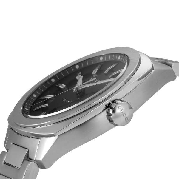 Gucci GG2570 watch side view showing crown and case thickness