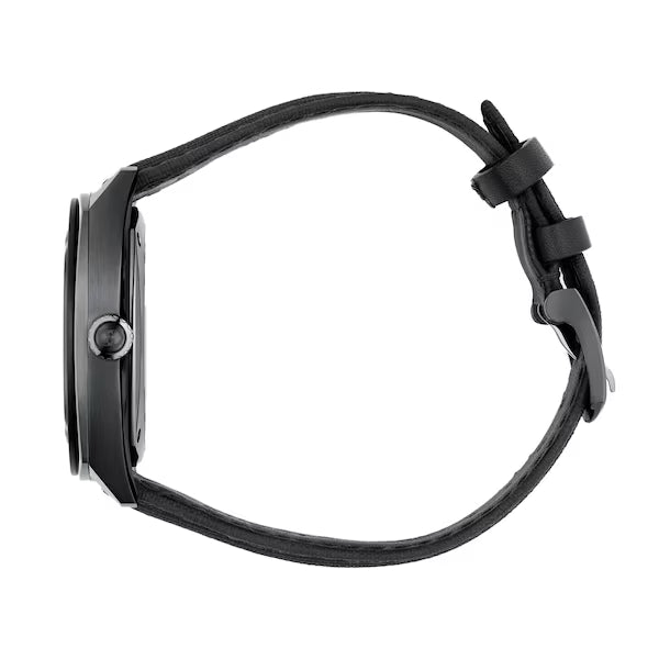 Gucci Interlocking G automatic watch side view with black rubber strap and crown