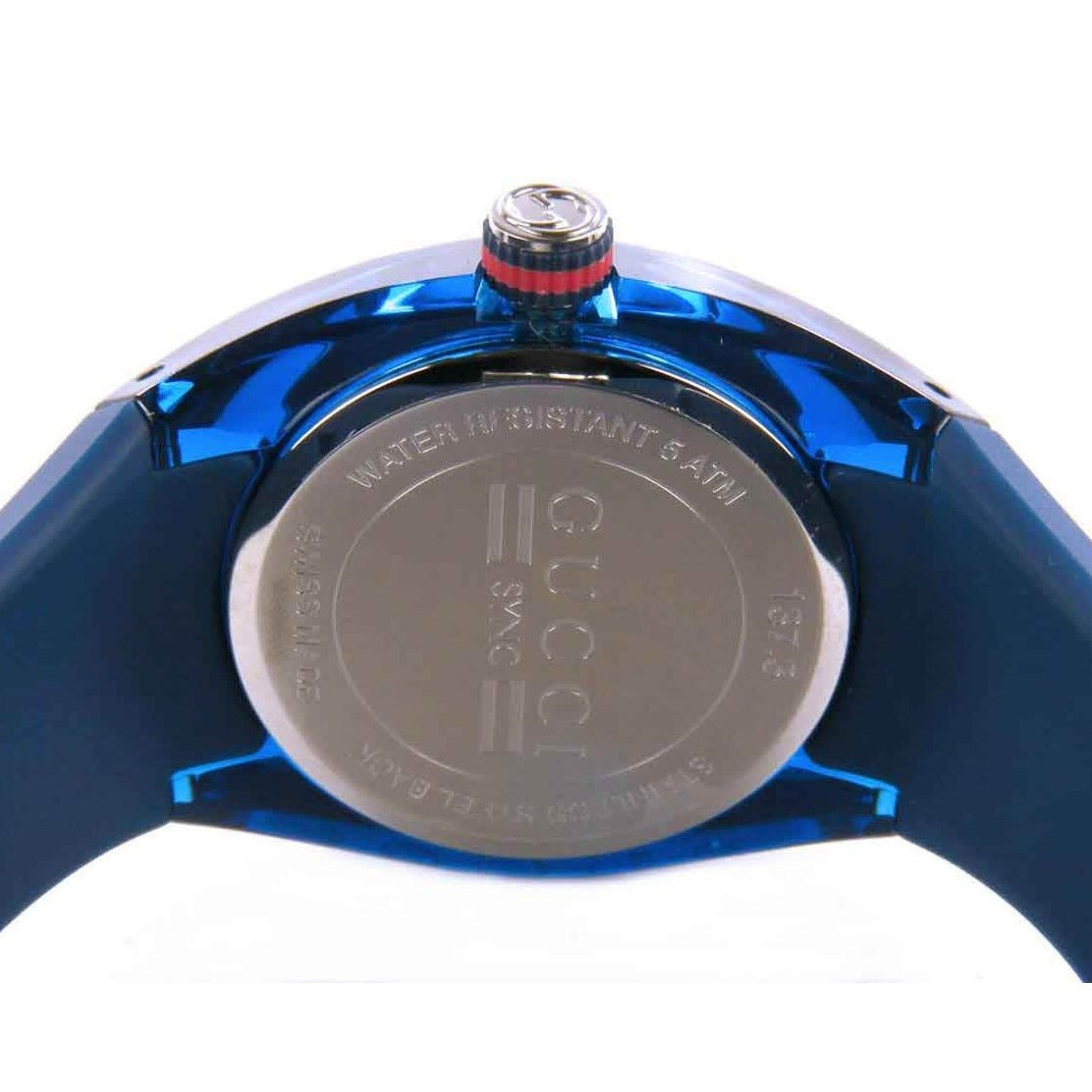 Stainless steel caseback with Gucci branding and water-resistant specifications