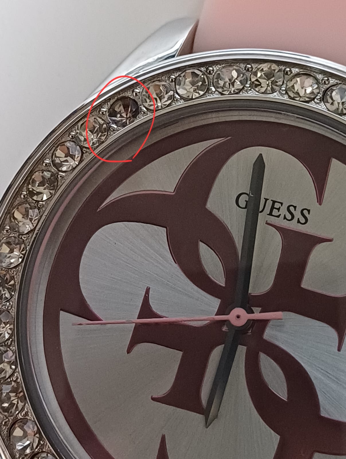 Guess G-Twist Quartz Silver Dial Pink Silicone Ladies Watch W1240L1 (DEFECT) - Watch