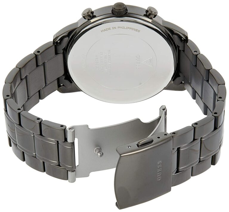 Caseback and stainless steel bracelet detail of Guess Hendrix W1309G3 watch