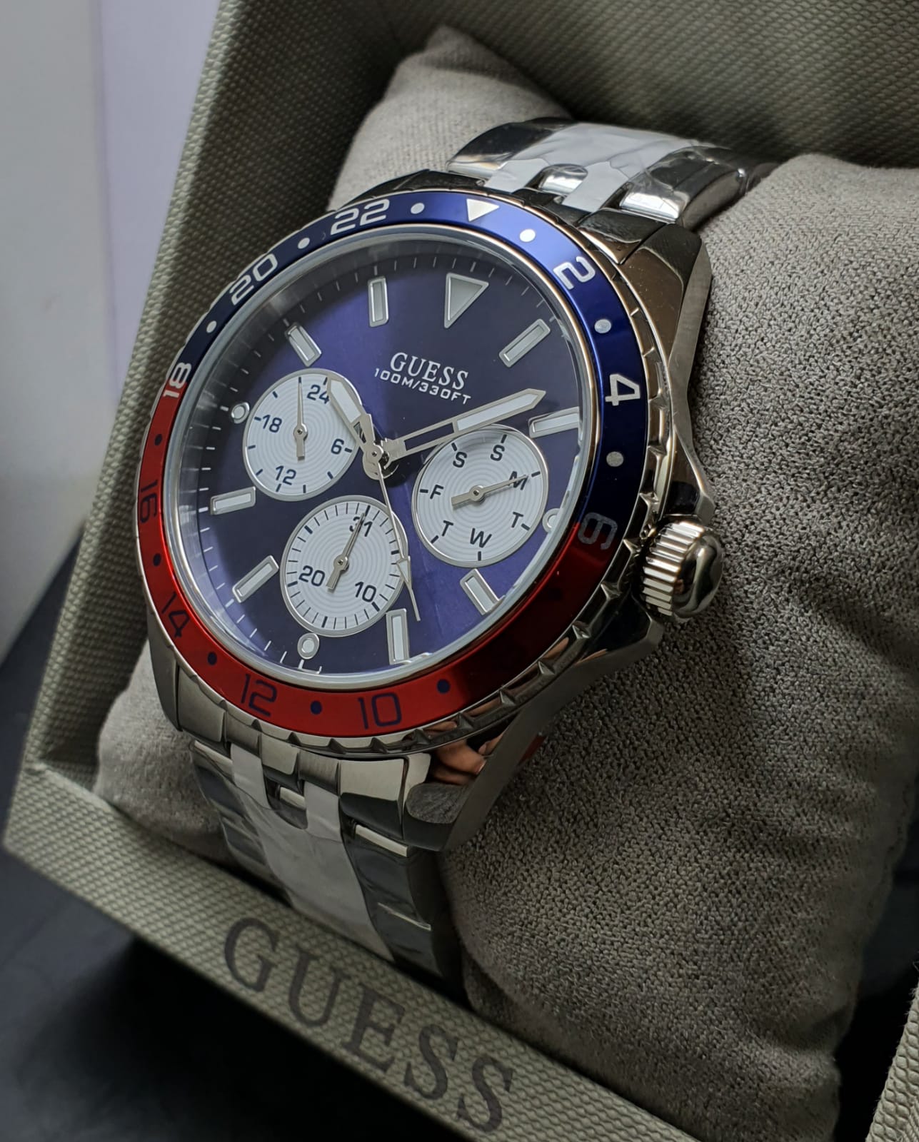 Guess Odyssey Blue Dial pepsi Bezel Men’s Watch W1107G2 - Watch