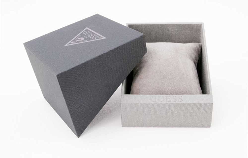 Guess W0562L2 women's watch in original packaging with branded gift box