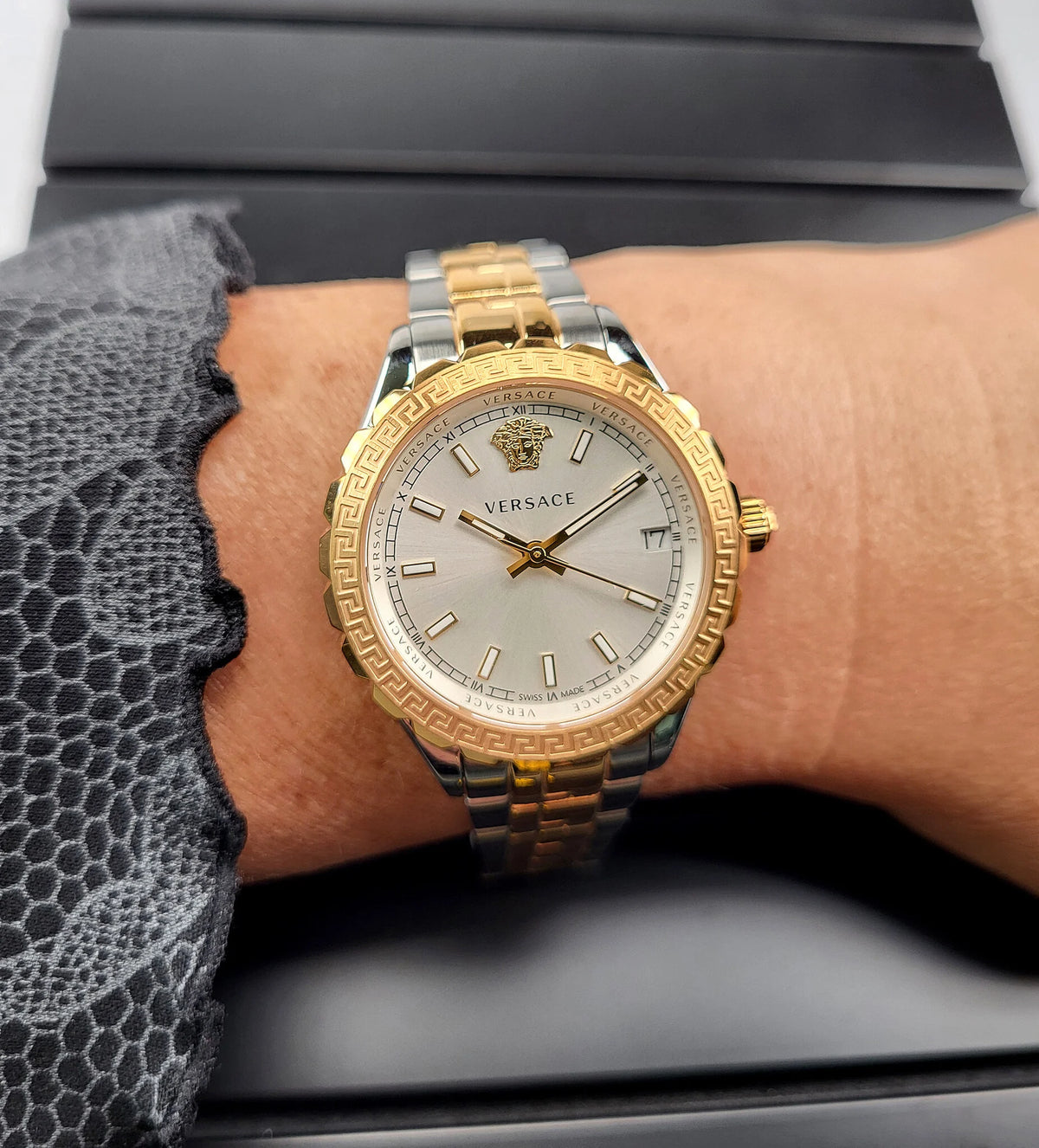Versace Hellenyium Quartz Silver Dial Ladies Watch V12030015