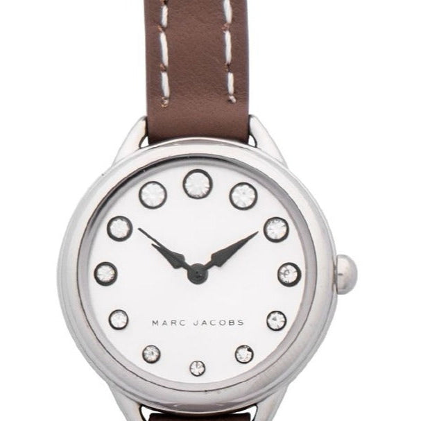 Close-up of Marc Jacobs Betty MJ1480 white dial with circle markers