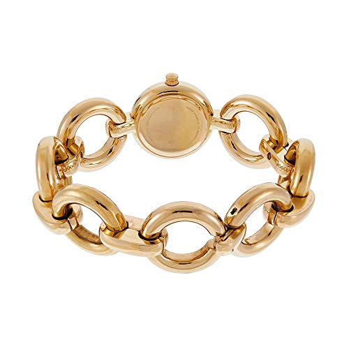 Marc by Marc Jacobs MBM3005 watch bracelet detail with circular center link