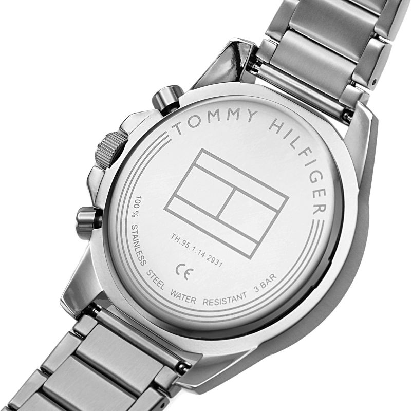 Tommy Hilfiger Mason case back showing water resistance rating and model details