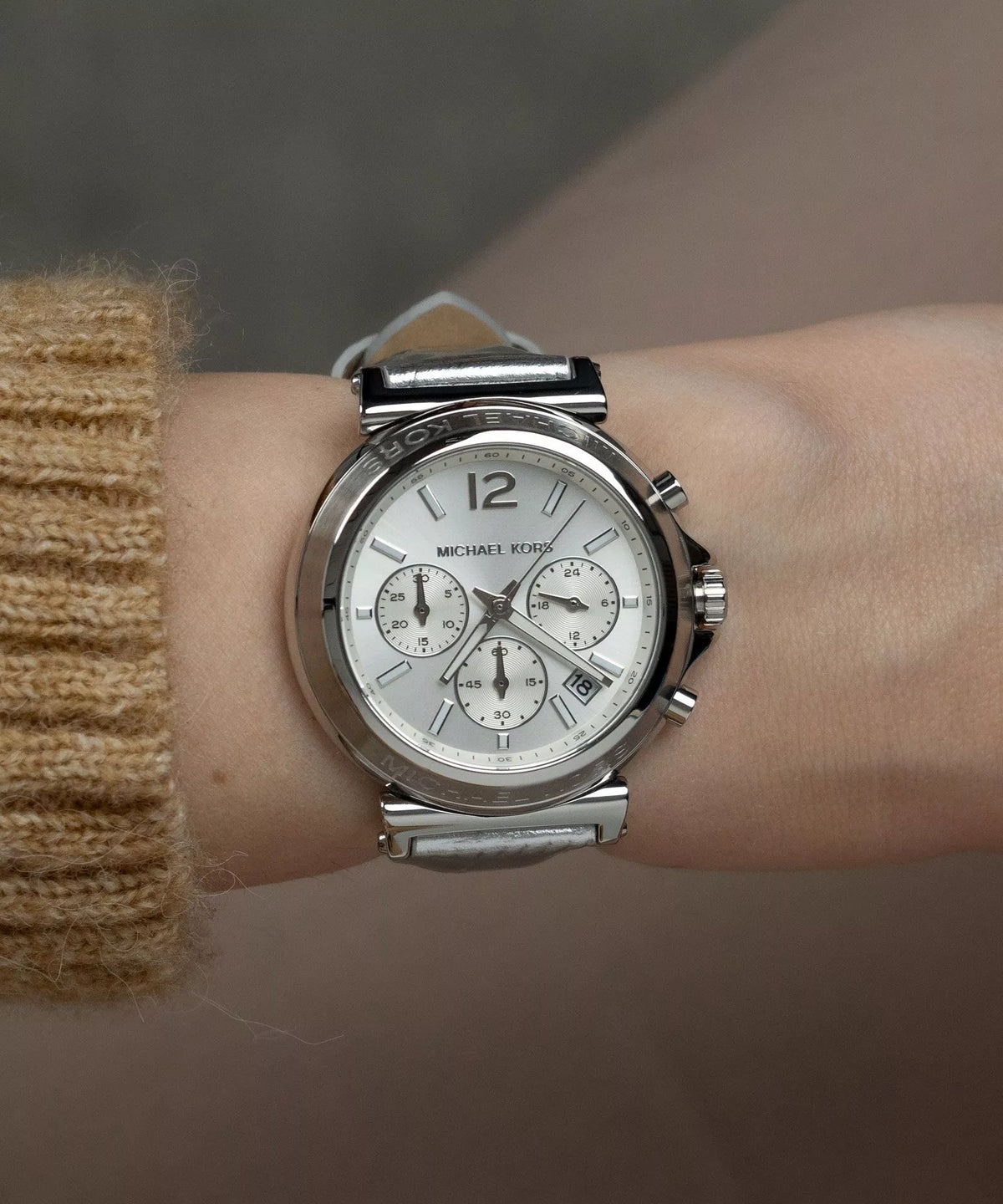 Michael Kors Maren Chronograph Silver Dial and Genuine Leather Women's Watch - MK7509